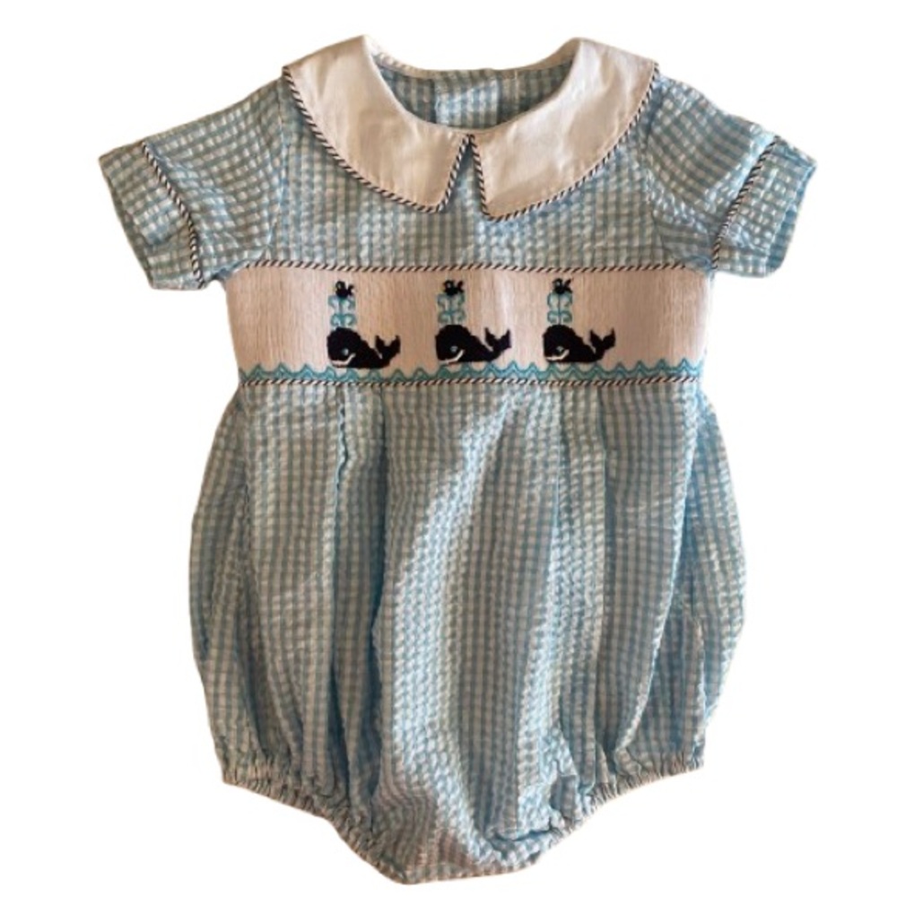 Shrimp & Grits Kids Whale Smocked Baby Bubble Romper Size 18 mos Blue Seersucker